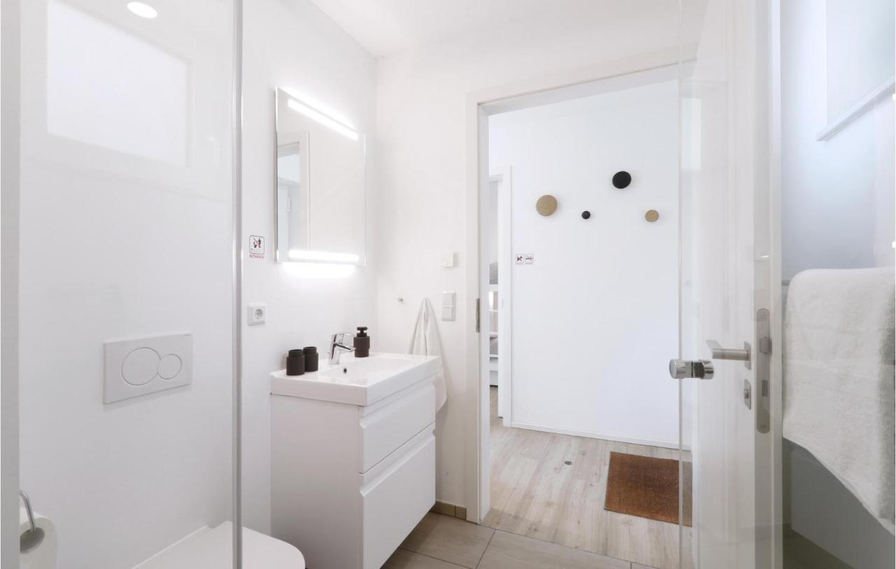 Nice Apartment In Lembruch-Duemmer See With Wifi Exterior foto